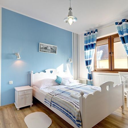 Pensjonat Riwiera Z Widokiem Na Zalew Wislany Krynica Morska Room photo